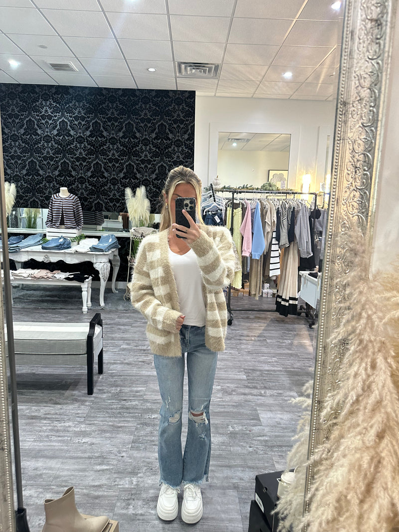 Side Note Cardi